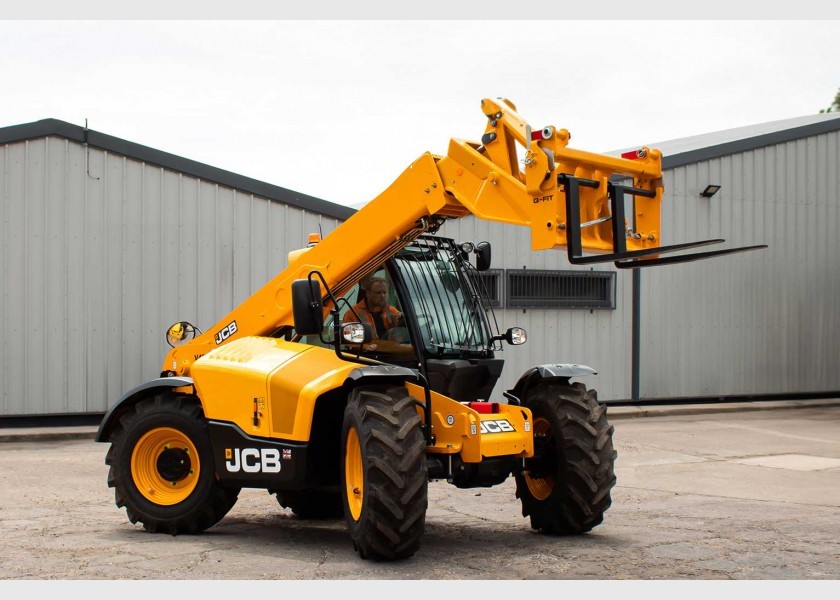 3.5T 10m Telehandlers 1