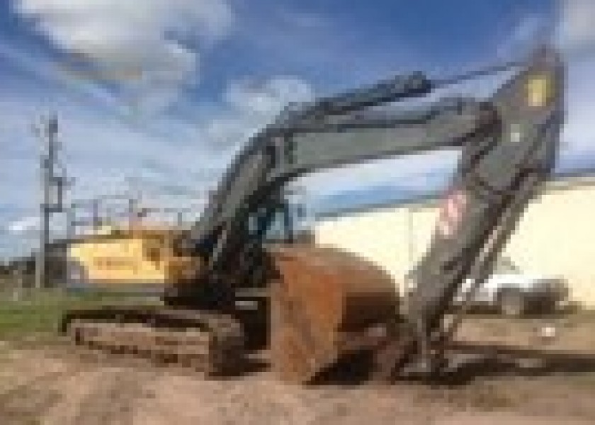 36T Volvo EC360CL Excavator 2