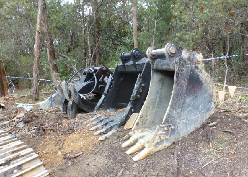 36T Volvo ECR305 Excavator 3