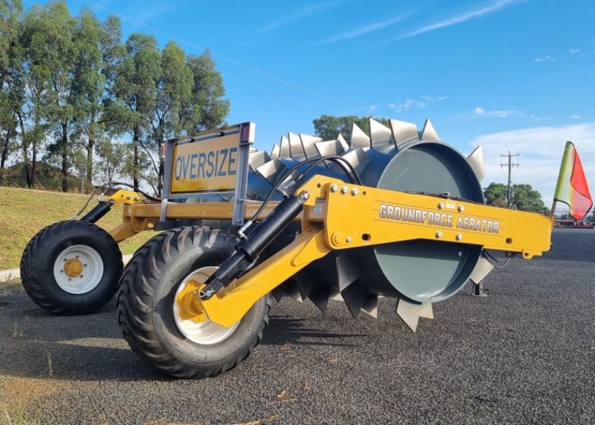 3m Aerator for Hire 7