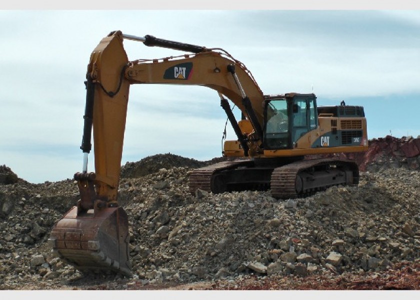 3x CAT 345C Excavator 2