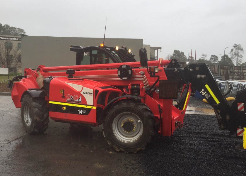 4.2T Telehandler 1