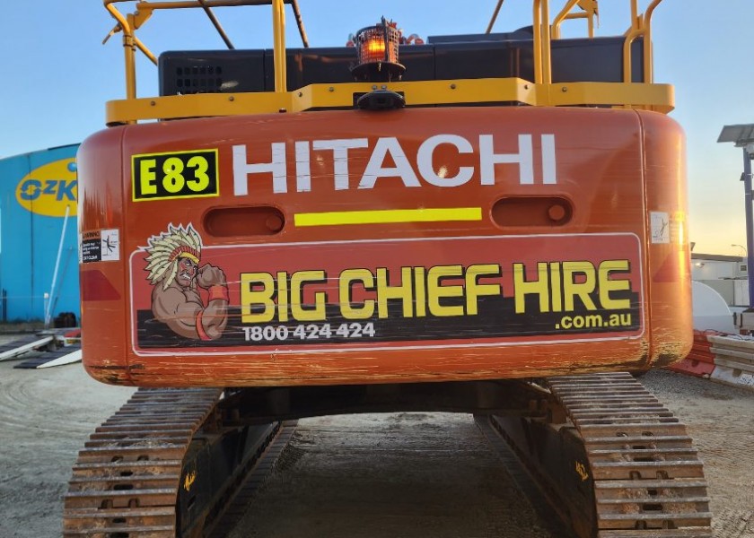 50 ton Excavator 7