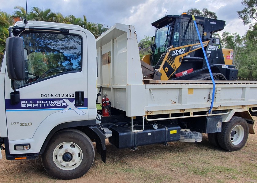 5.5t Tipper 1