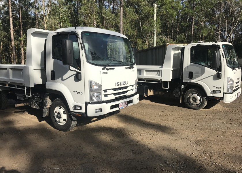 5m Tipper - single axle 3