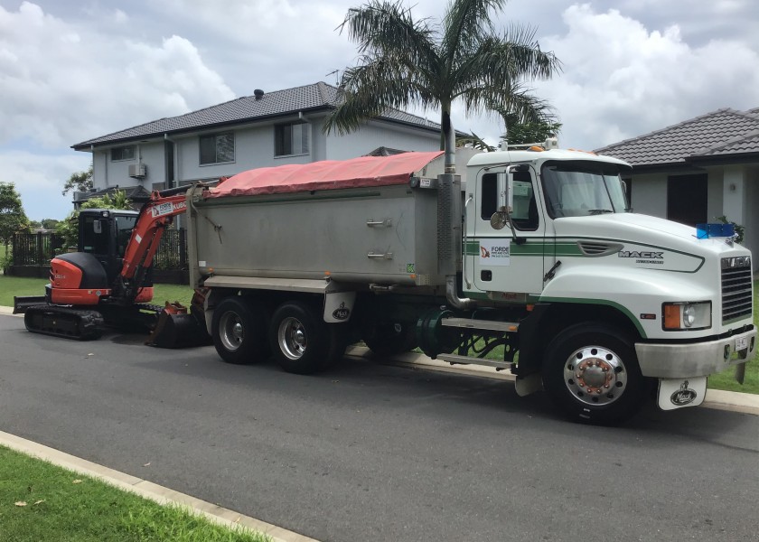 5t digger/tipper combo 1