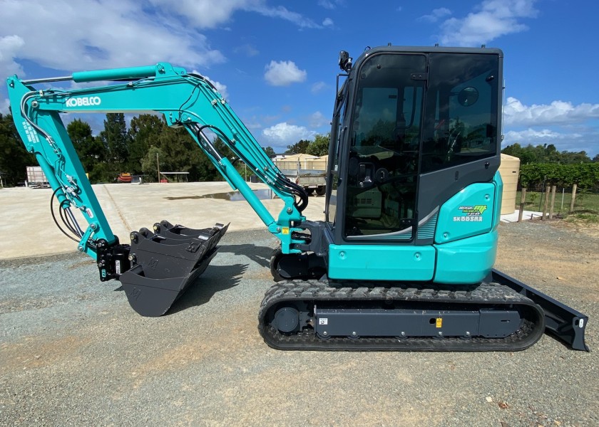 5T Kobelco SK55 Excavator 1