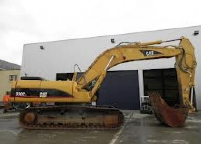 5x CAT 330-CL Excavator 1