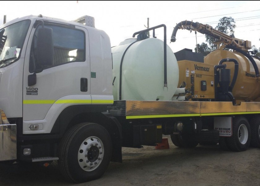 6,000L Vacuum Excavation Truck 2