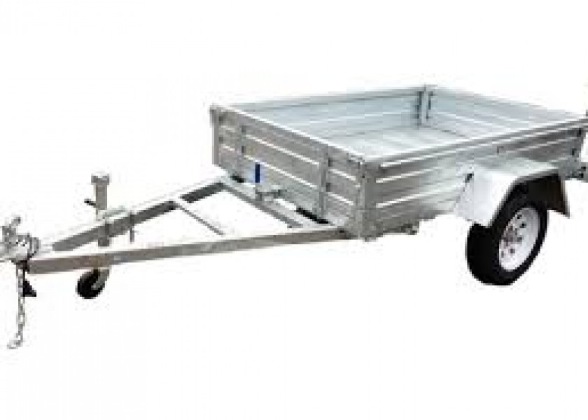 6 x 4 Gal Box Trailer 1