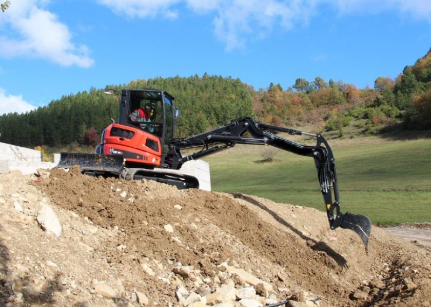 6.5T ECM ES65 TR Excavator 2