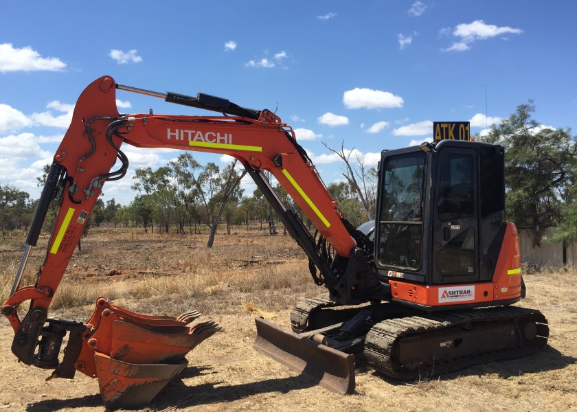 6.5T Excavator  1