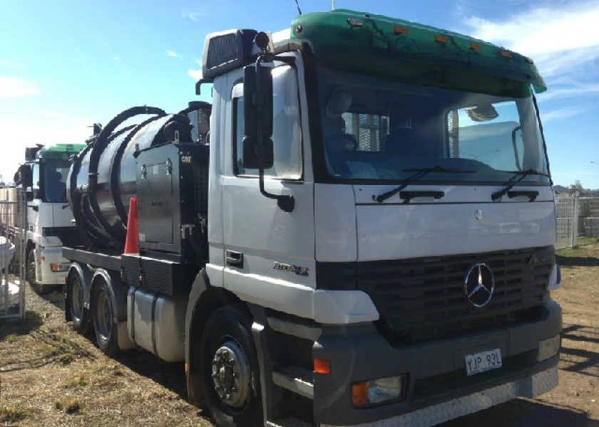 6000L Hydro-vac Truck 2