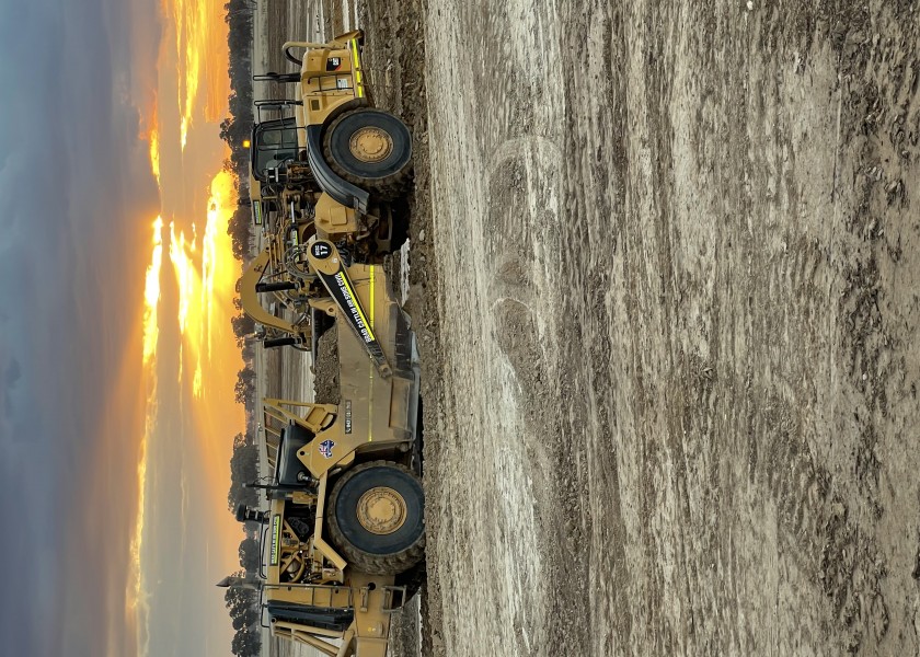 Caterpillar  627G scrapers x2 2