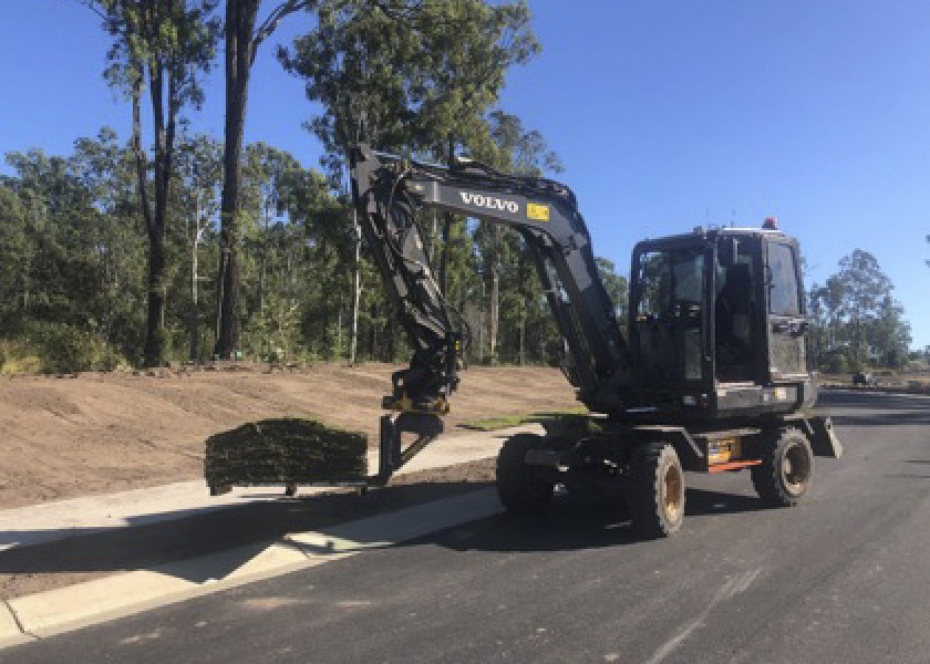 6T Volvo Wheeled Excavator 2