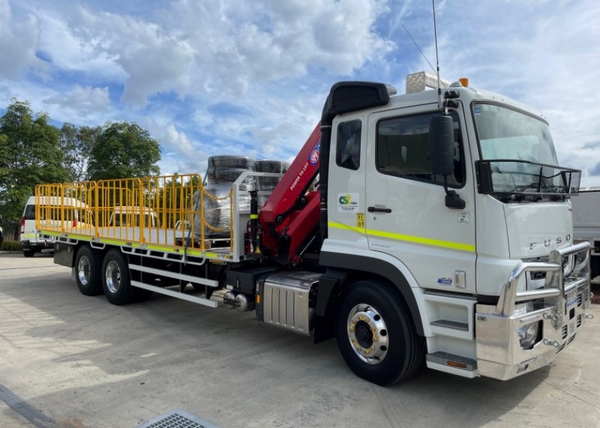 6x4 Crane Truck 3