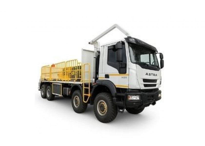 8x8 Crane Truck 1
