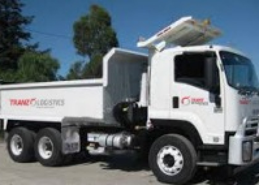 6x4 Single Cab Tipper 1