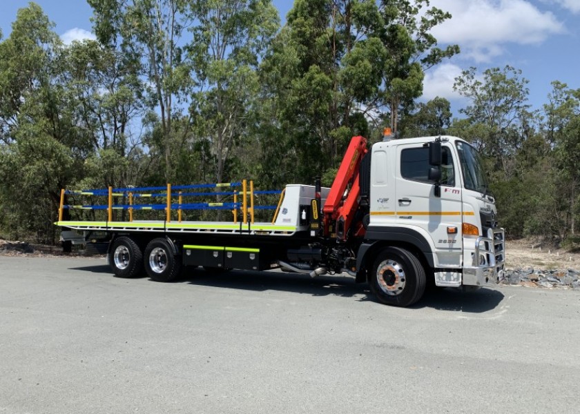 6x4/8x4 Tilt Tray Truck- 3