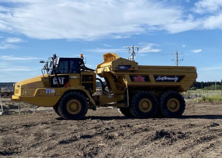 730C2 CAT Ejector Dump Truck 1
