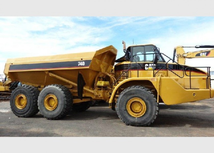 740 Articulated Moxy Dump Truck 1