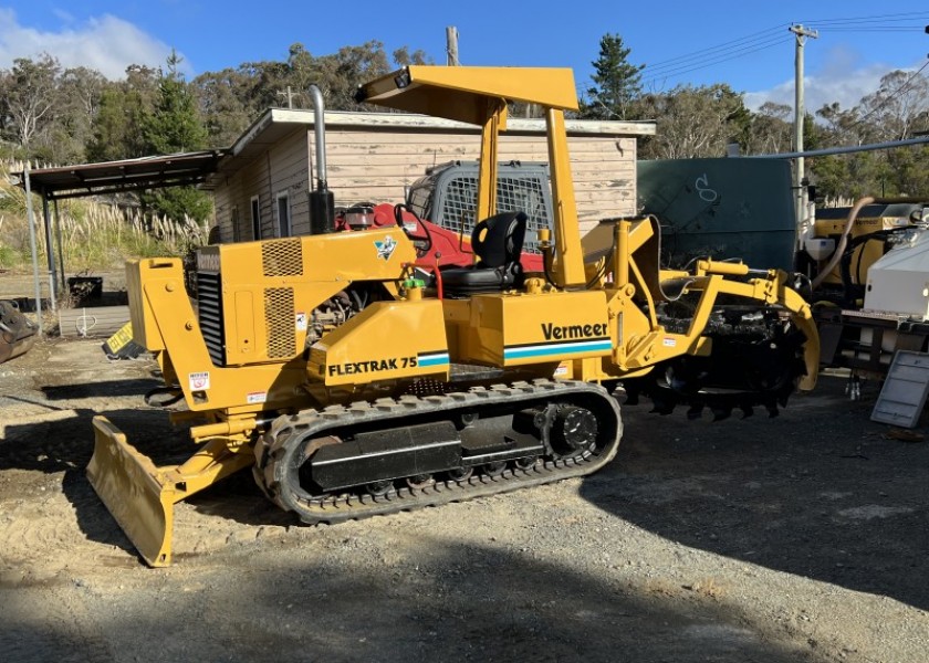 75hp Tracked trencher 1