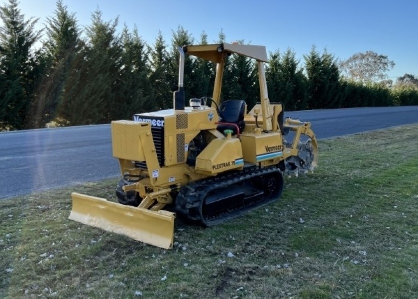 75hp Tracked trencher 4