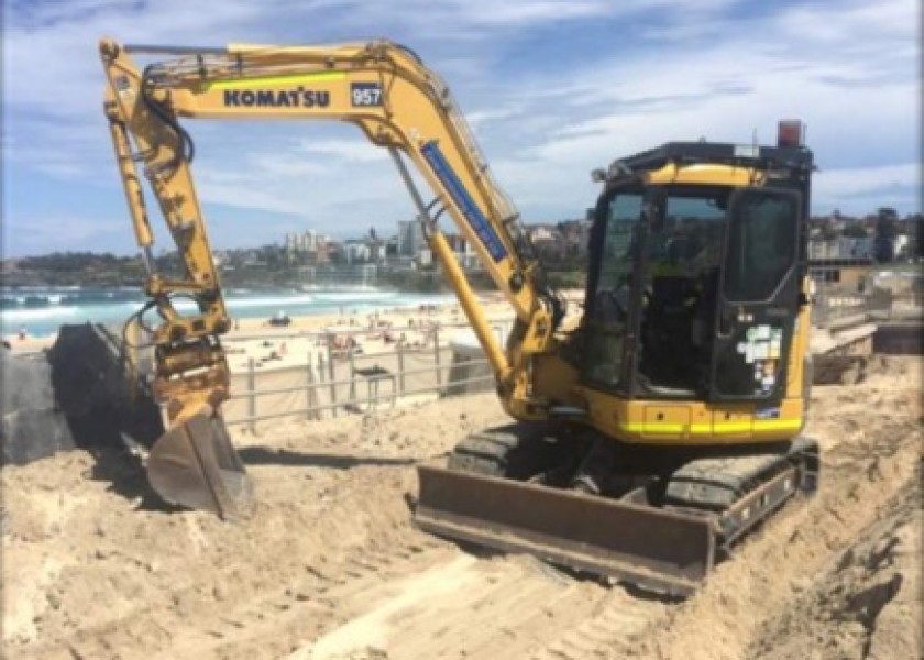 8 Tonne Excavator 1