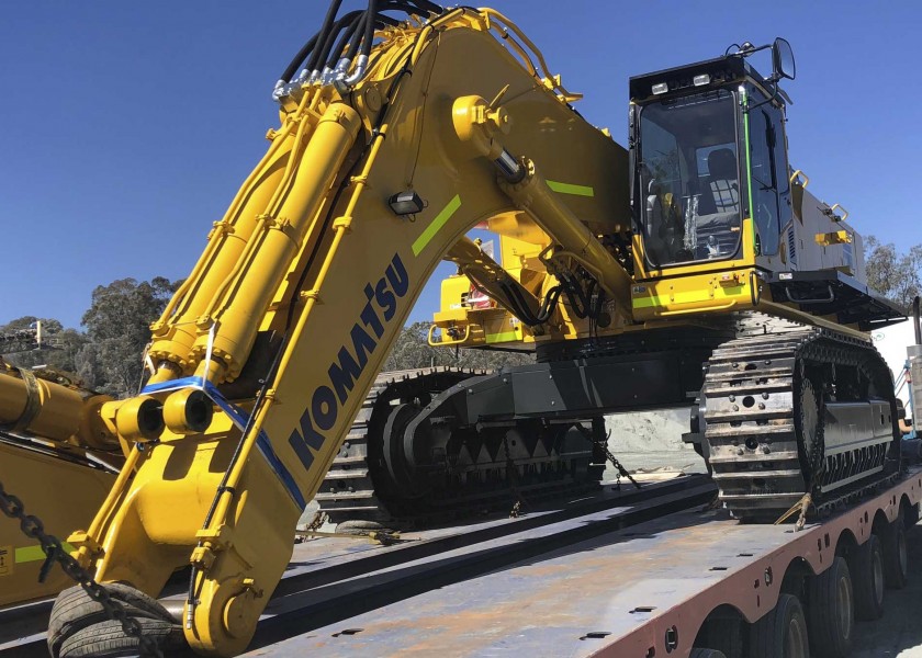 85T Komatsu PC850 Excavator 3