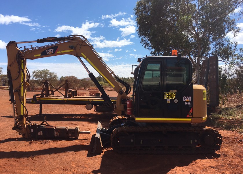 8T 308E CAT Excavator (MEH003) 1