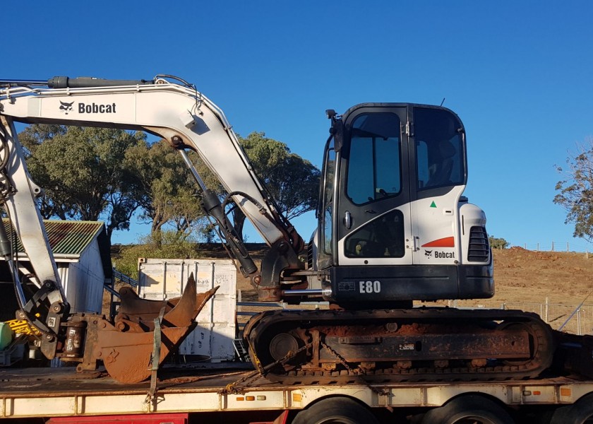 8T Bobcat E80 Excavator 1