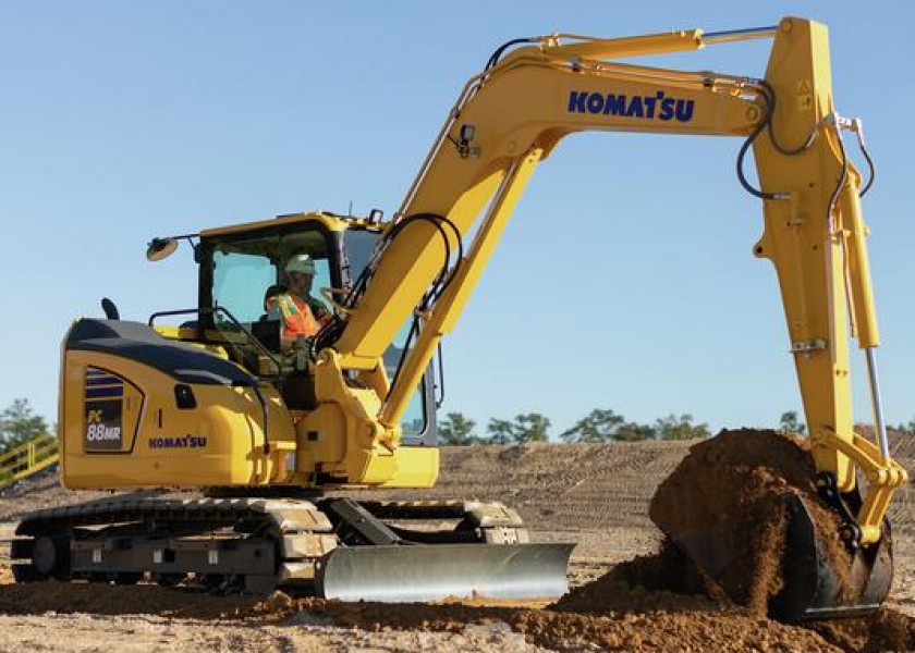 8T Komatsu PC88 Excavator 1