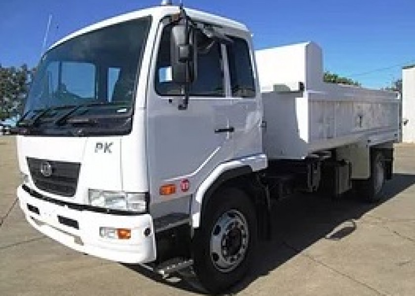 8T Tipper 1