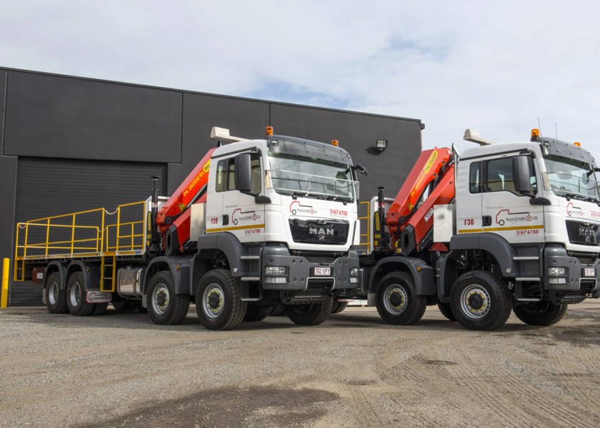 8x8 Single Cab Crane Truck 1