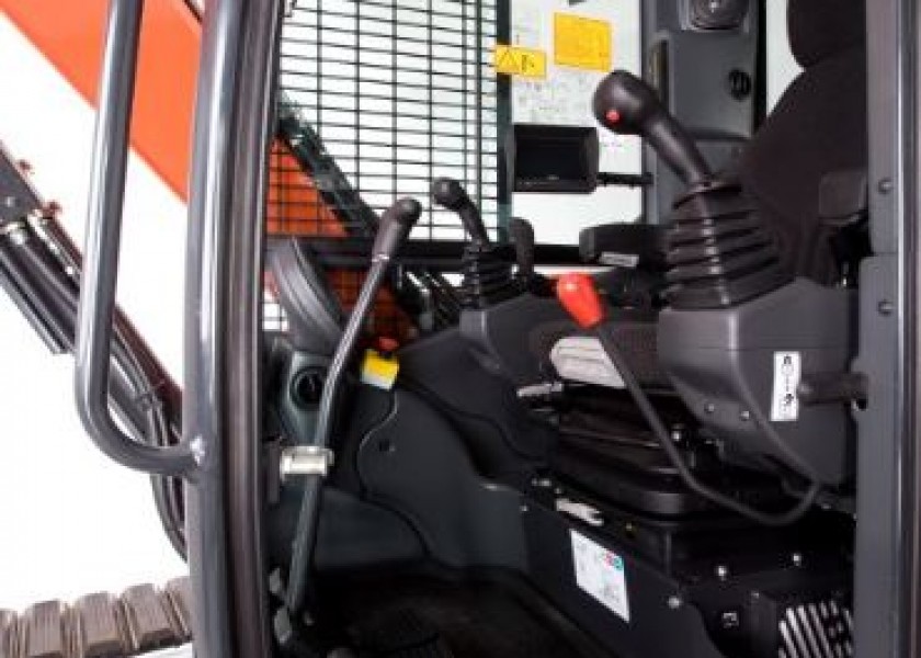 9.5T ECM ES95 UR Excavator 6