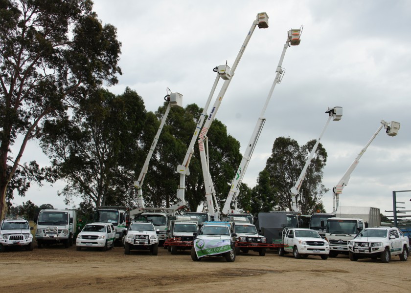 90ft EWP / Cheery Picker 1