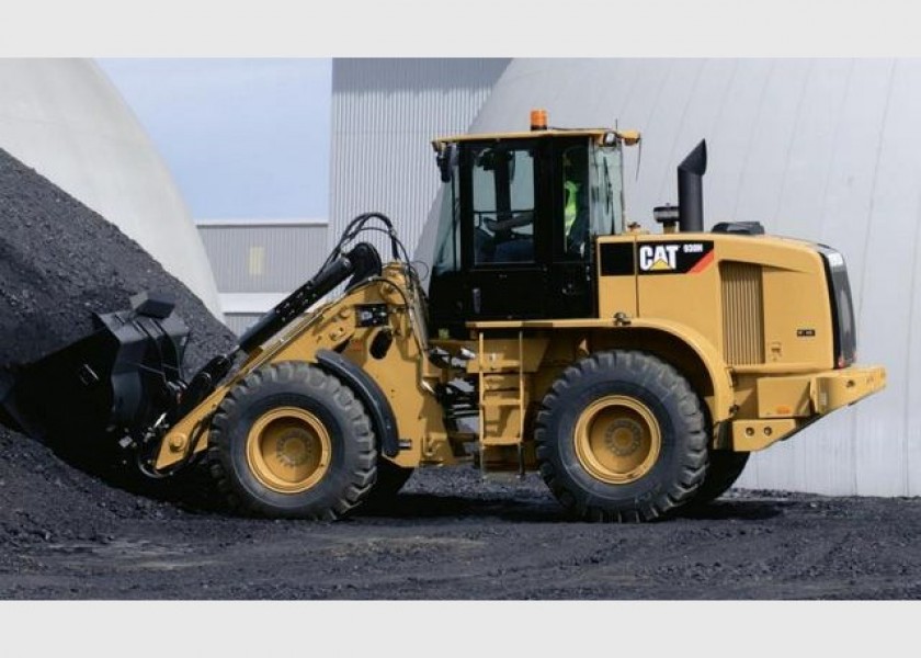 930H wheel loader for hire 1