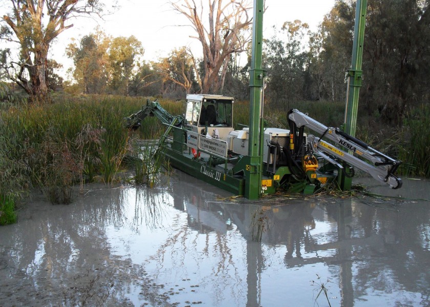 Amphibious Dredges 1