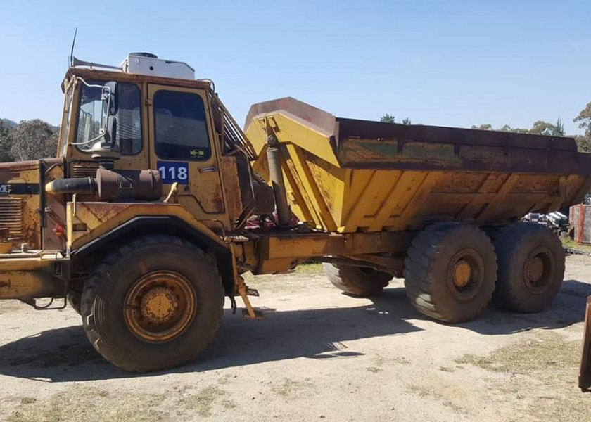 Articulated dump truck 2