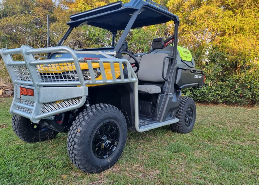 ATV - Canam Defender 2022 1