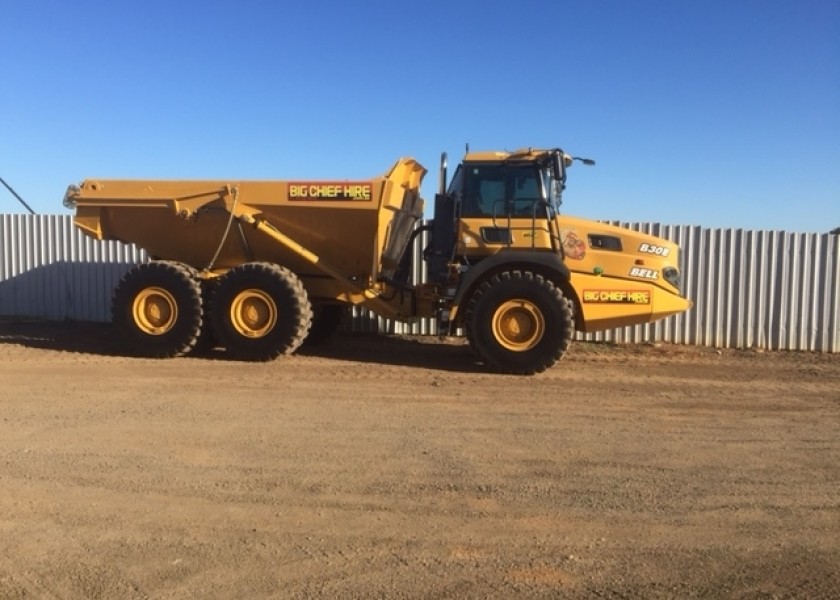 Bell 30E Dump Truck  2