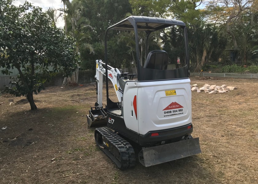 Bobcat E17 excavator Dry Hire 3