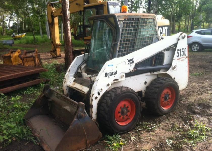 Bobcat s150 skid steer loader 1