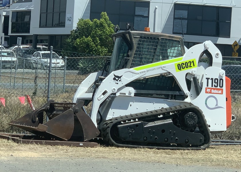 Bobcat T190 Skid Steer 1