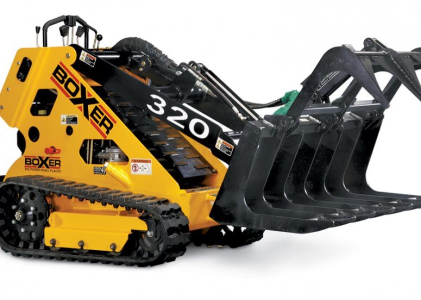 Boxer 320 Mini-Skid Steer 1