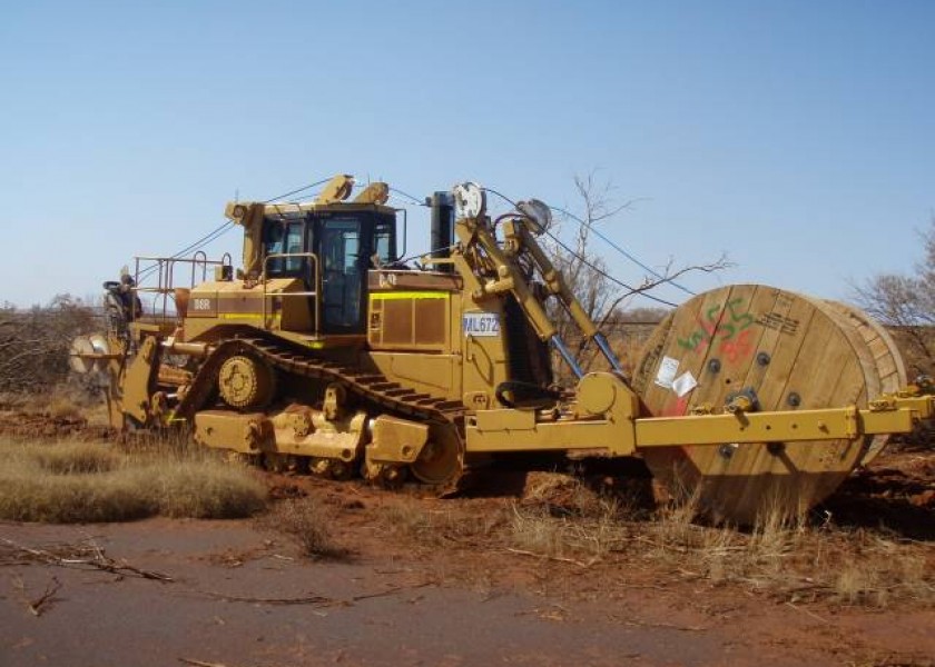 Cable & Pipe Ploughing 6