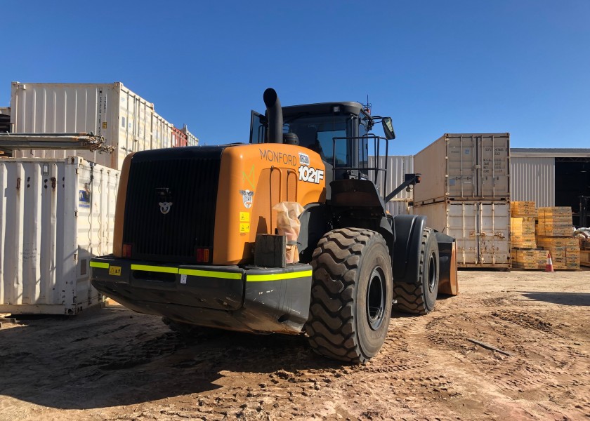 Case 1021F Wheel loader 3