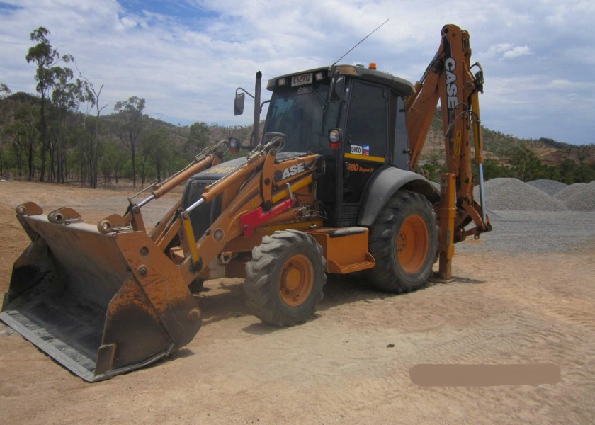 Case 590SR Series 3 Backhoe 1