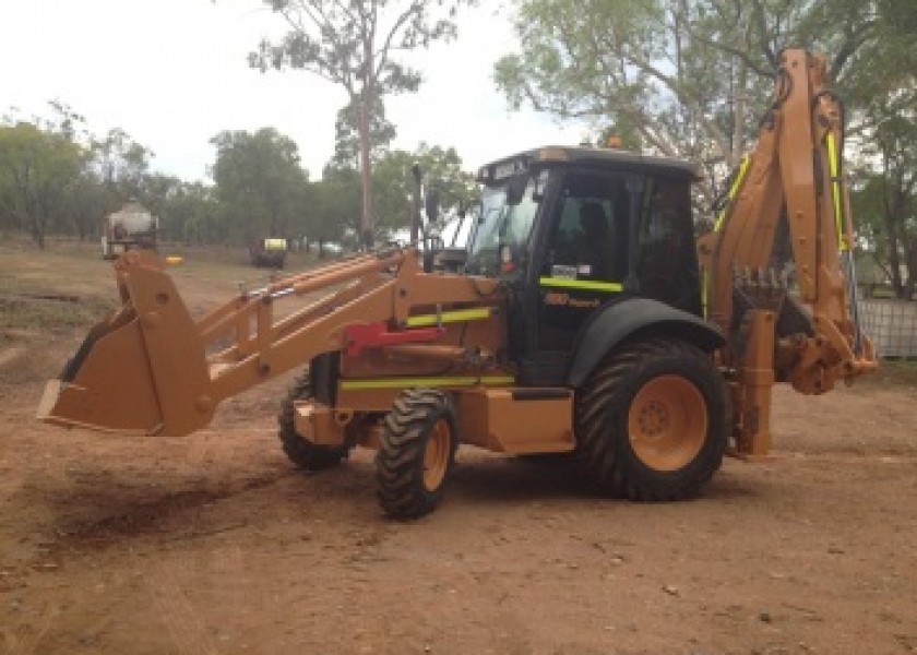 Case 590SR Series 3 Backhoe 2