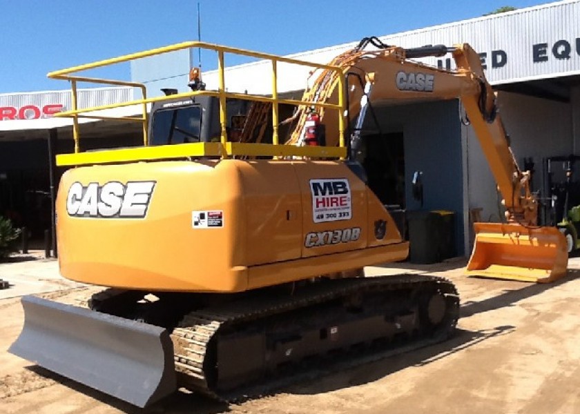Case CX130B 13T Excavator 1